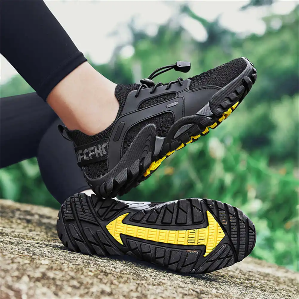 Botas de senderismo de verano  - Top Tech Accessories reseña y precio